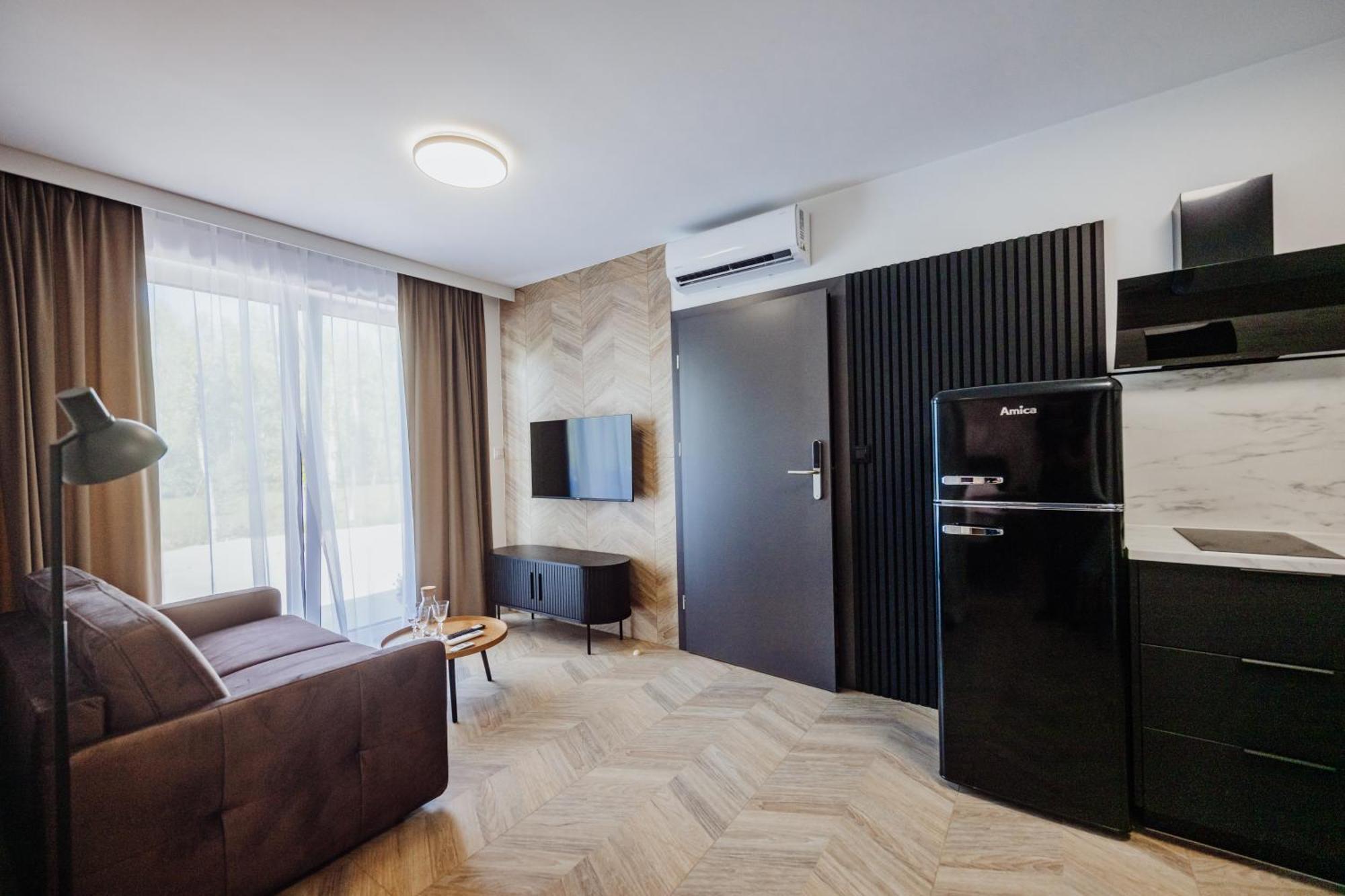 פודגוז'ין Cristalview Stay&Relax - Nowopowstale Luksusowe Apartamenty Przyjazne Dla Rodzin - Zwierzeta Akceptowane מראה חיצוני תמונה